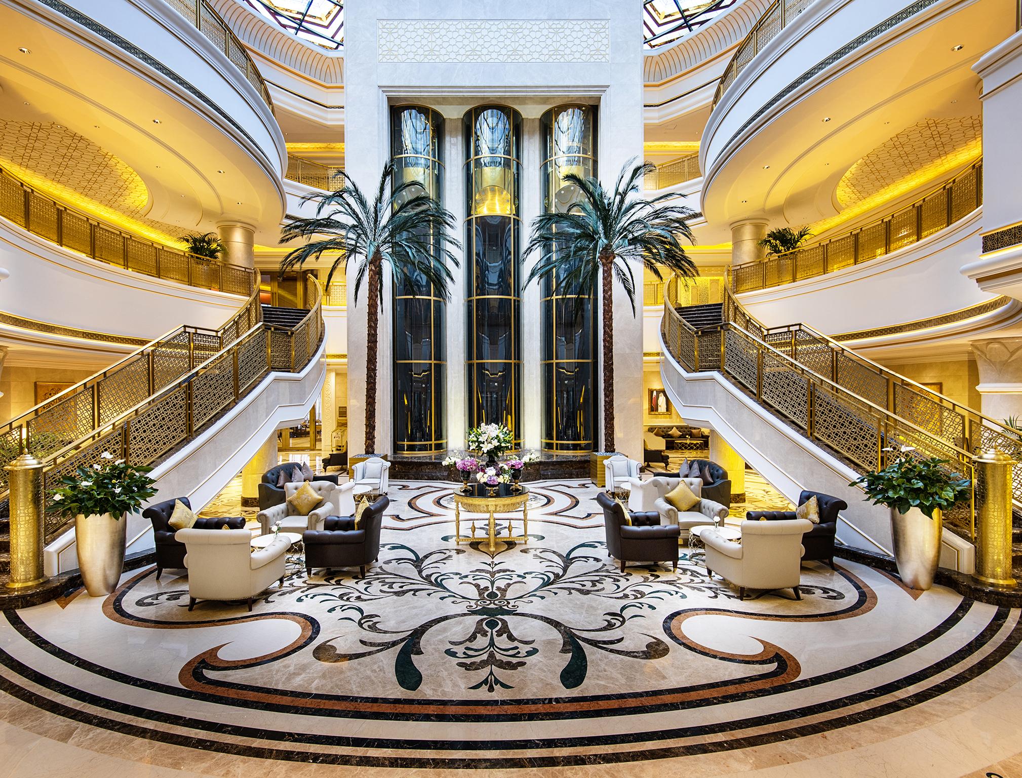 Ezdan Palace Hotel Doha Exterior foto Lobby